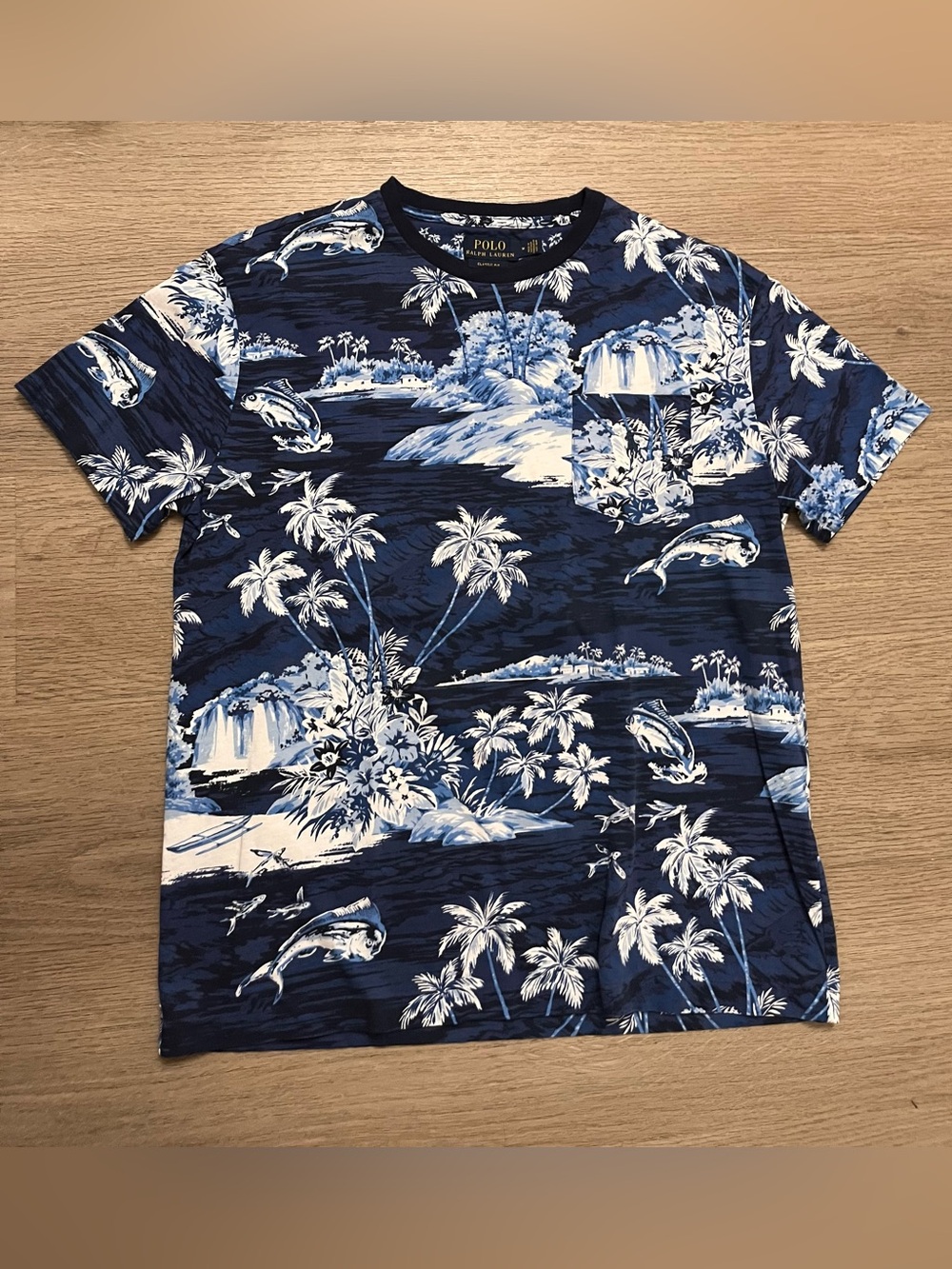 Polo by Ralph Lauren Tropical Blue & White Hawaiian Pocket Tee Palm Trees Fish